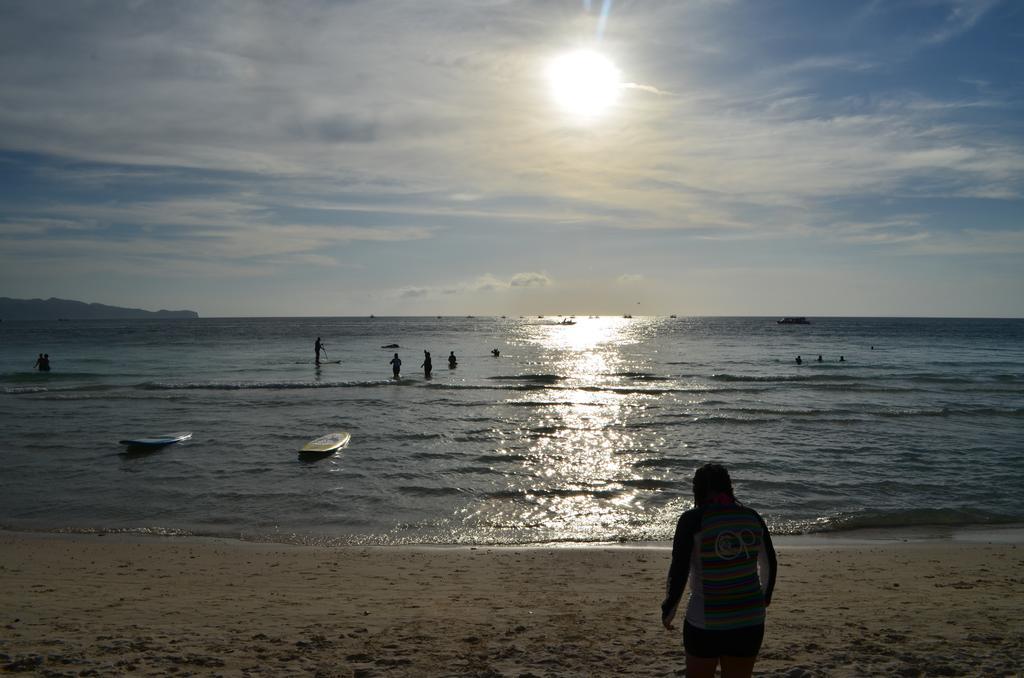 Blue Bamboo Hotel Balabag (Boracay) Exterior foto
