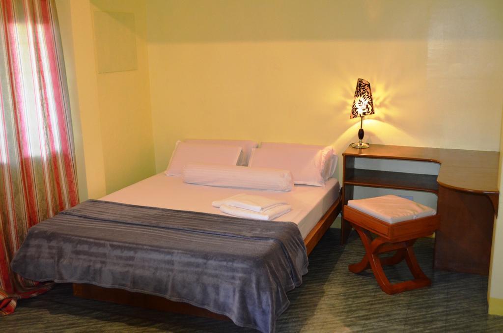Blue Bamboo Hotel Balabag (Boracay) Quarto foto