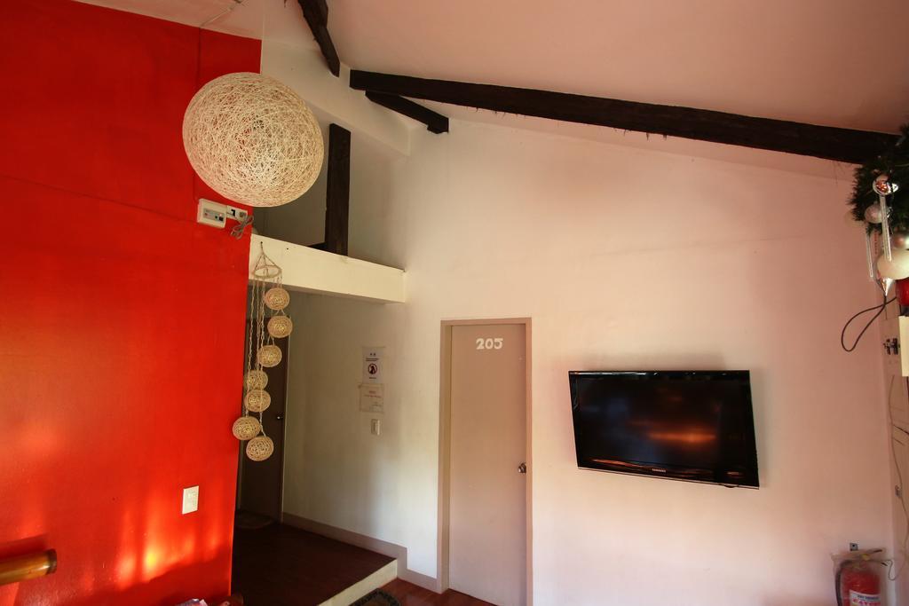 Blue Bamboo Hotel Balabag (Boracay) Exterior foto
